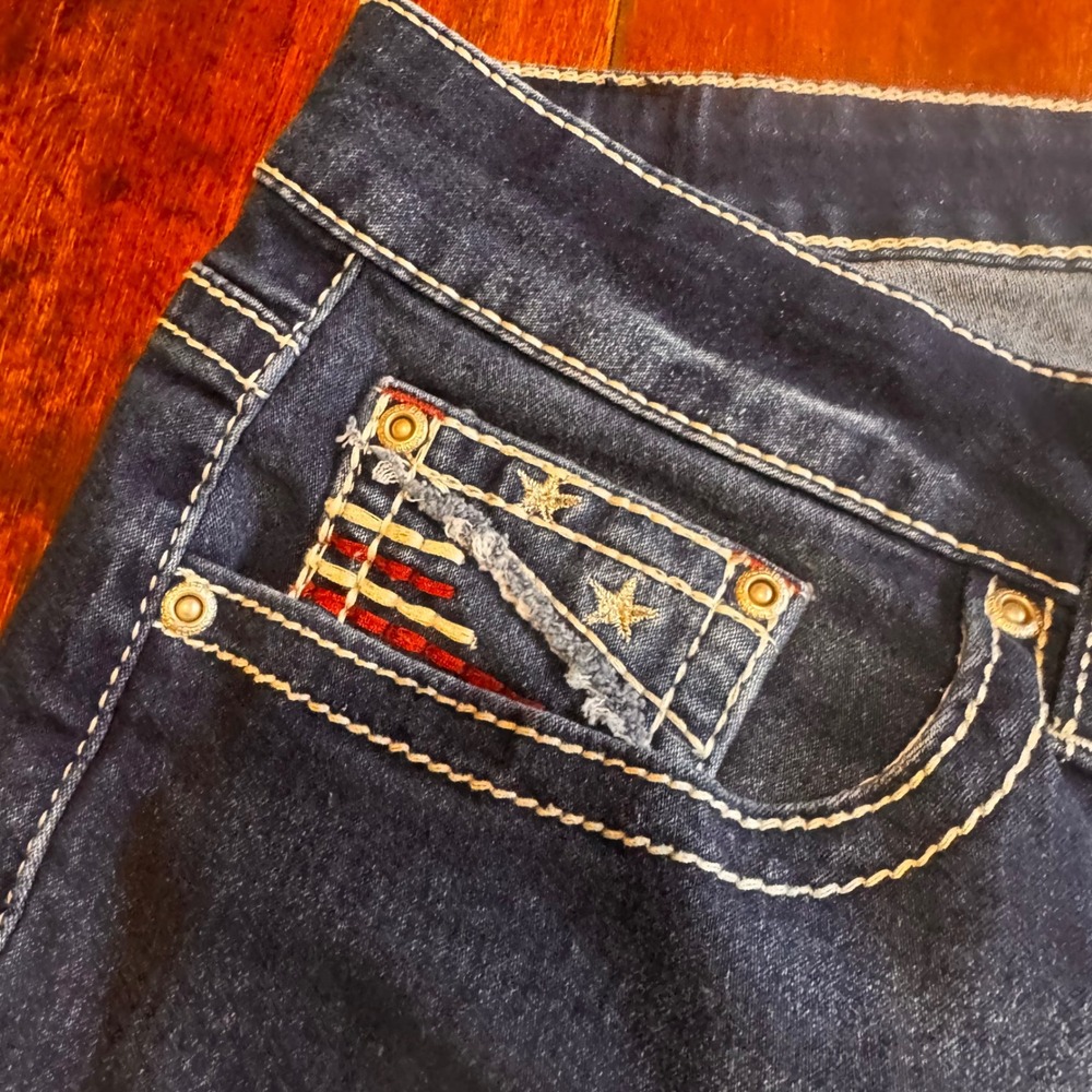 Love Indigo Womens 18 Bermuda Denim Shorts Dark Wash Americana Stars Pockets - Picture 10 of 11